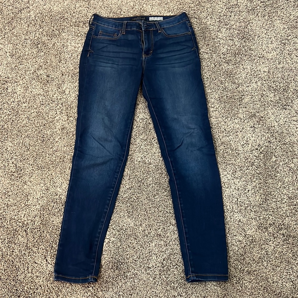 dark wash aeropostale high waisted begging size 4 regular so comfy and simple